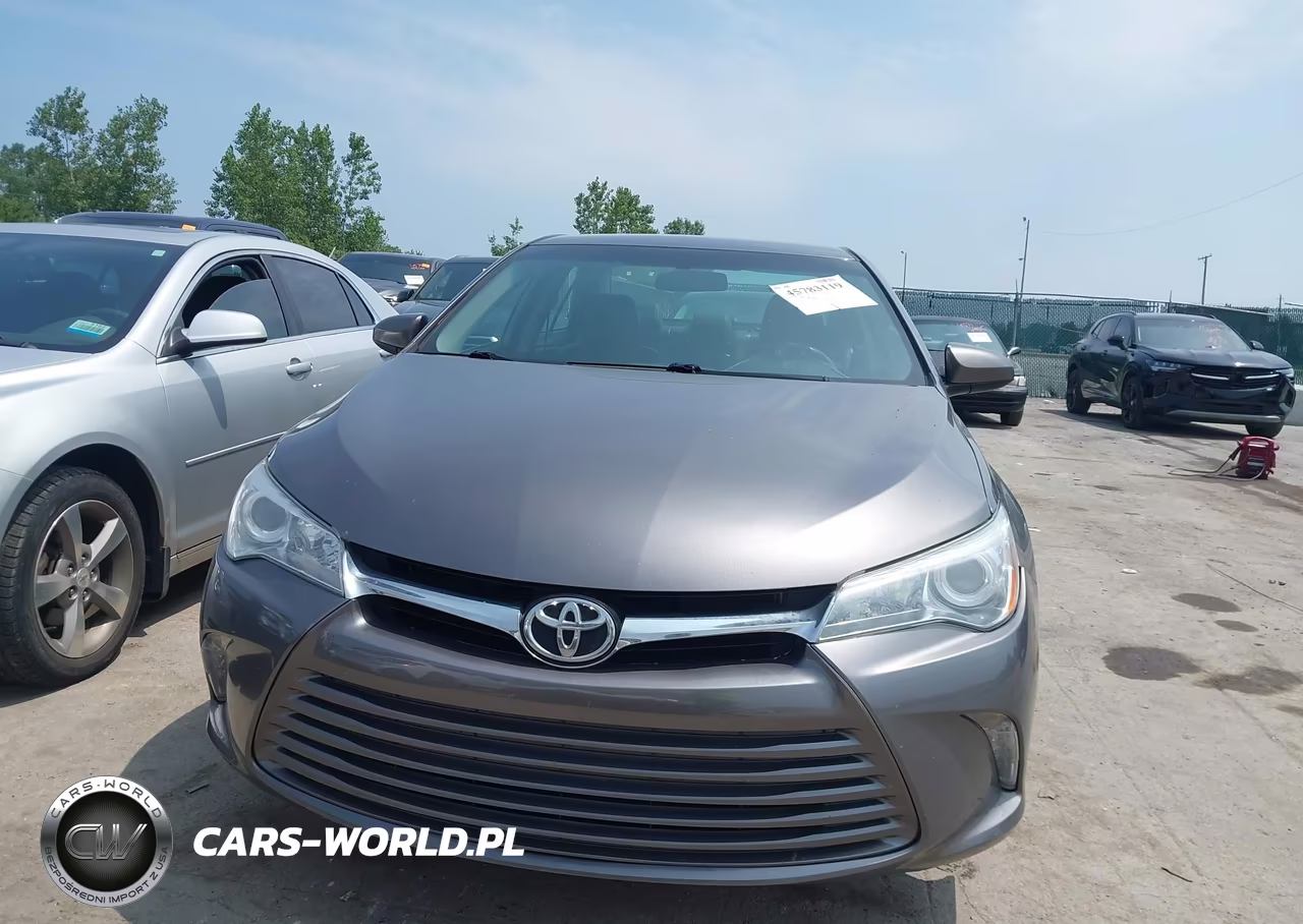 2015 Toyota Camry Xle VIN:4T1BF1FK2FU976137 - 12