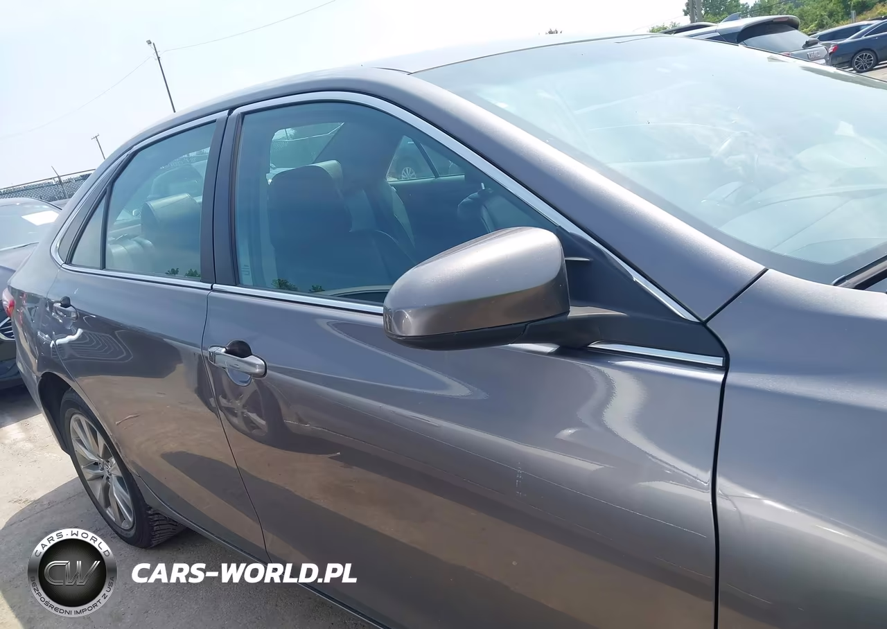 2015 Toyota Camry Xle VIN:4T1BF1FK2FU976137 - 13