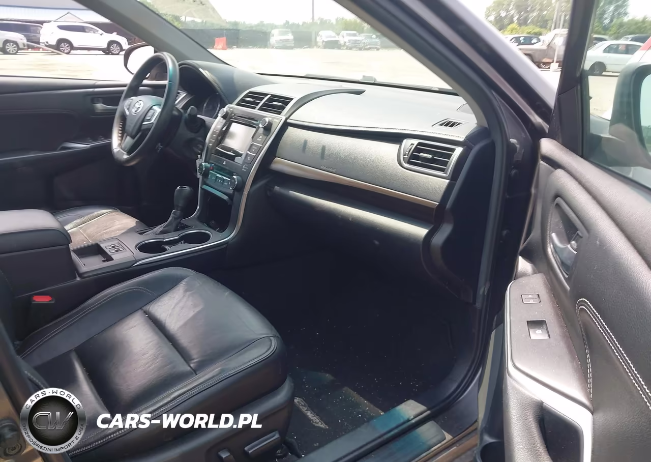 2015 Toyota Camry Xle VIN:4T1BF1FK2FU976137 - 5