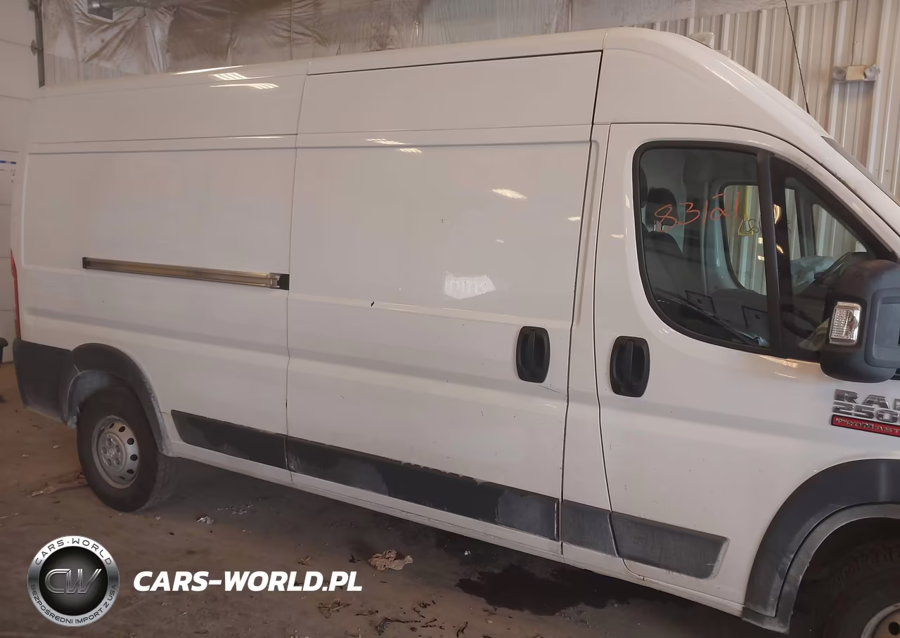 2018 Ram Promaster 2500 High Roof 159 Wb VIN:3C6TRVDG5JE119752 - 13