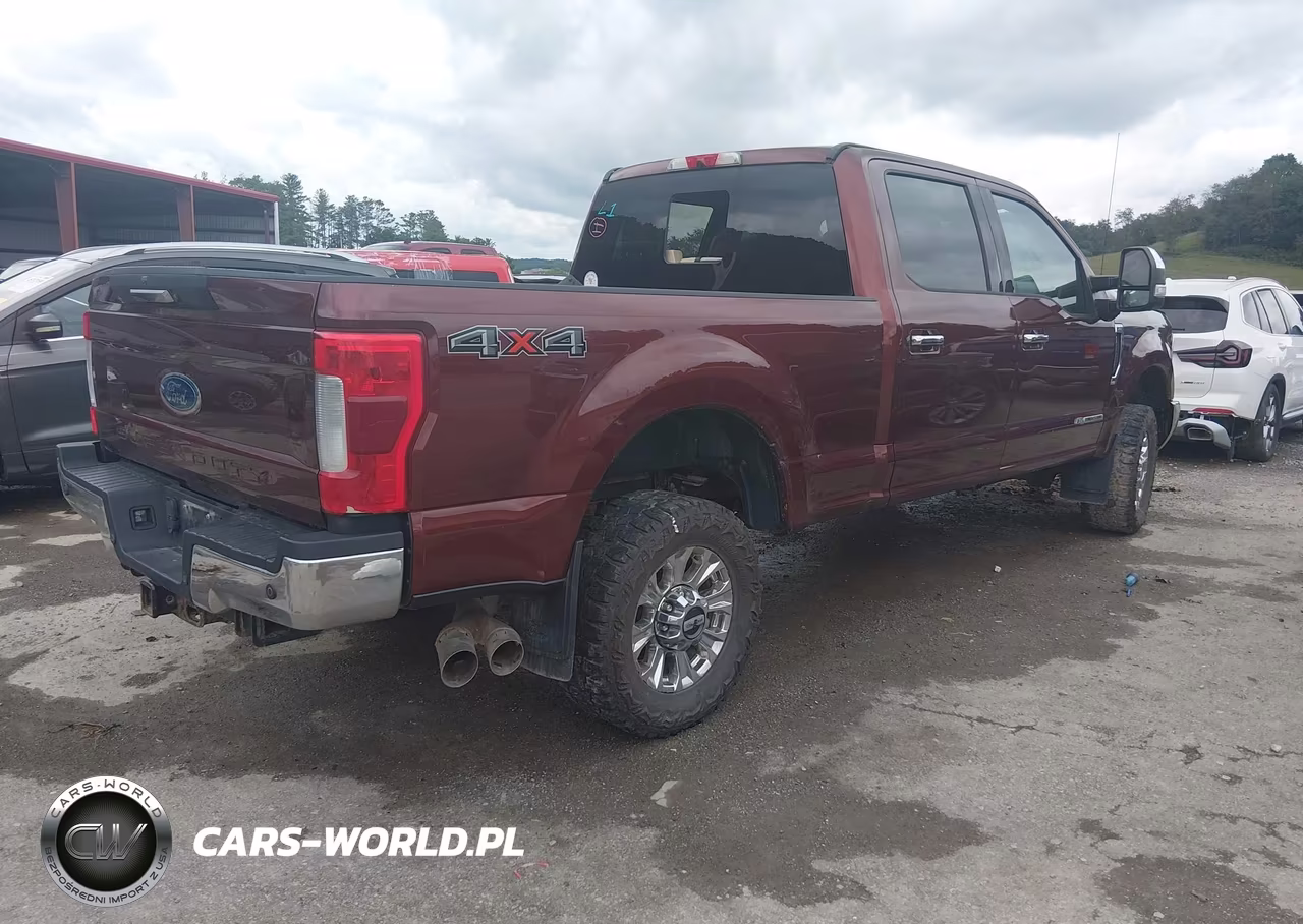 2017 Ford F-250 Xlt VIN:1FT7W2BT0HEF09214 - 4