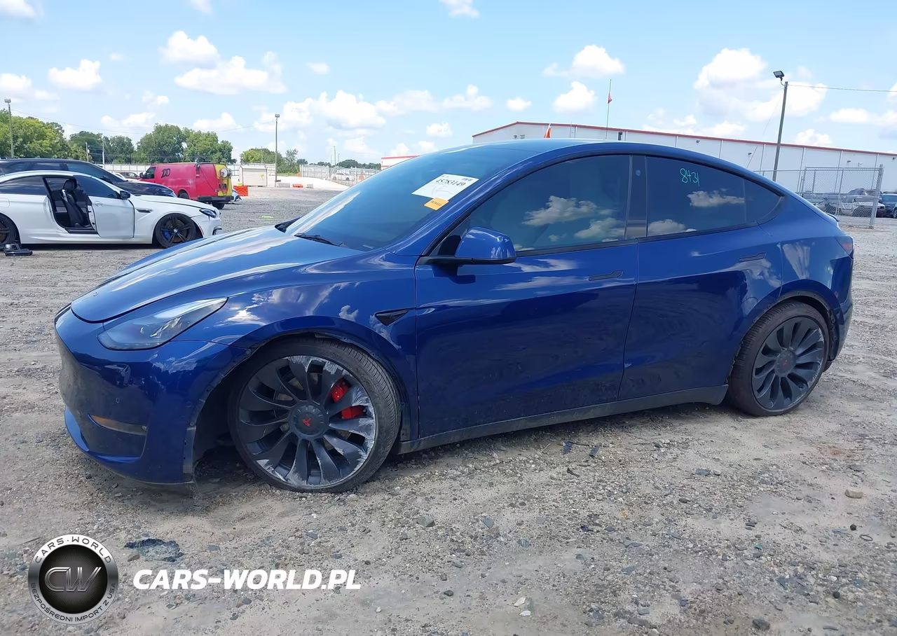 2022 Tesla Model Y Performance Dual Motor All-Wheel Drive VIN:7SAYGDEF9NF390112 - 15