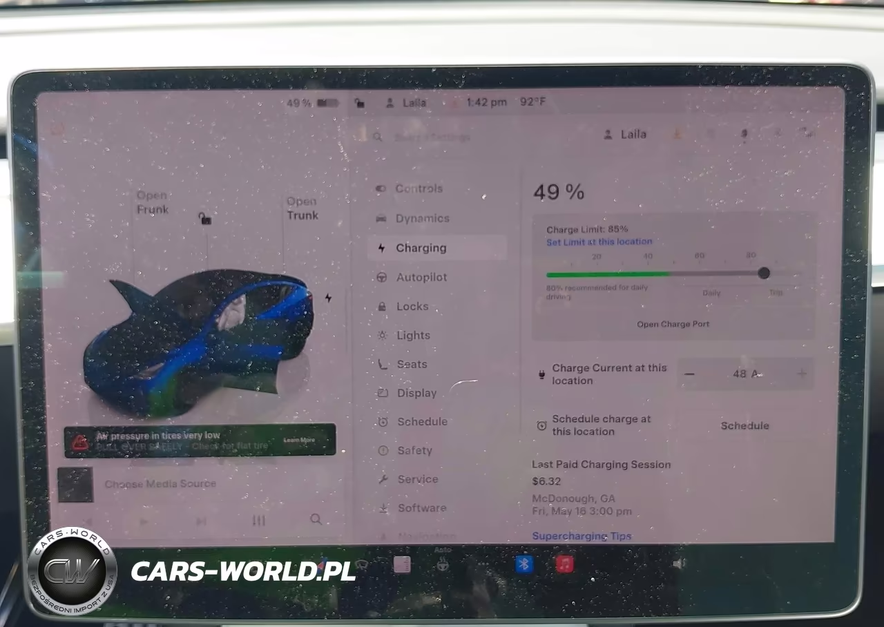 2022 Tesla Model Y Performance Dual Motor All-Wheel Drive VIN:7SAYGDEF9NF390112 - 7