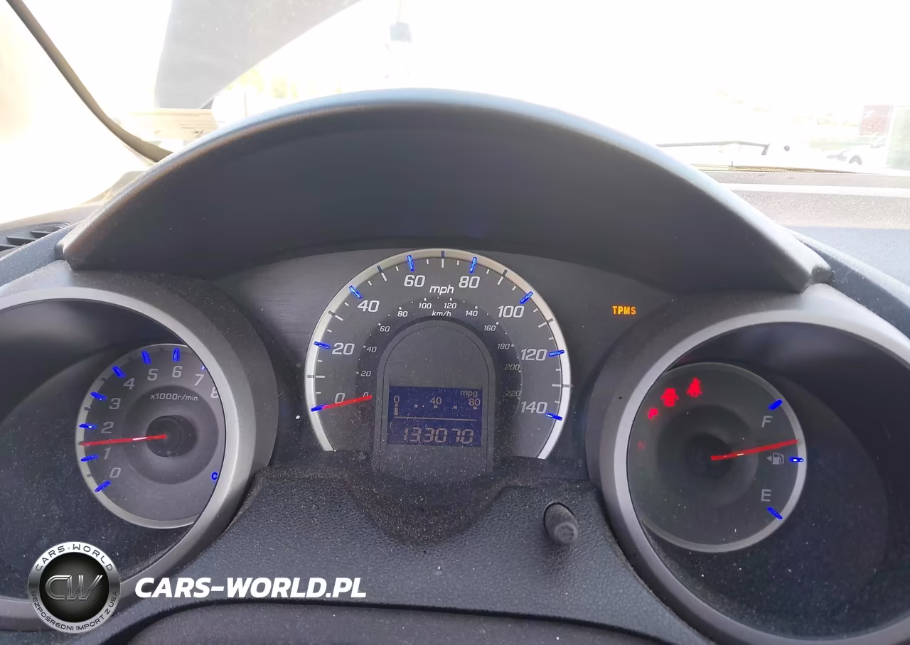2011 Honda Fit VIN:JHMGE8H37BS011354 - 7