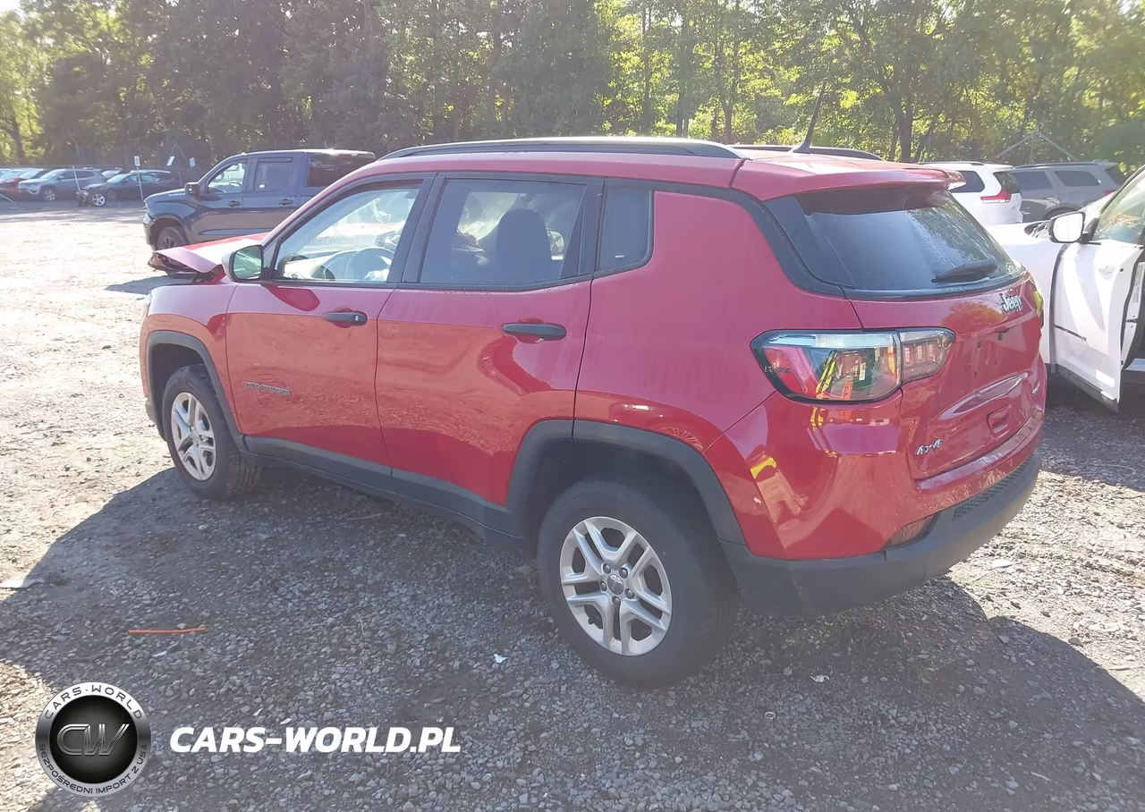 2018 Jeep Compass Sport 4X4 VIN:3C4NJDAB3JT252873 - 3