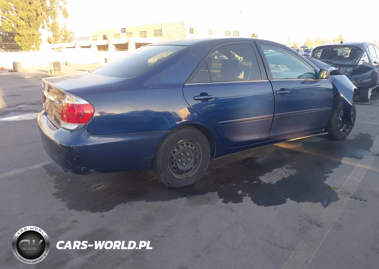 2005 Toyota Camry Le VIN:4T1BE32K15U097649 - 4