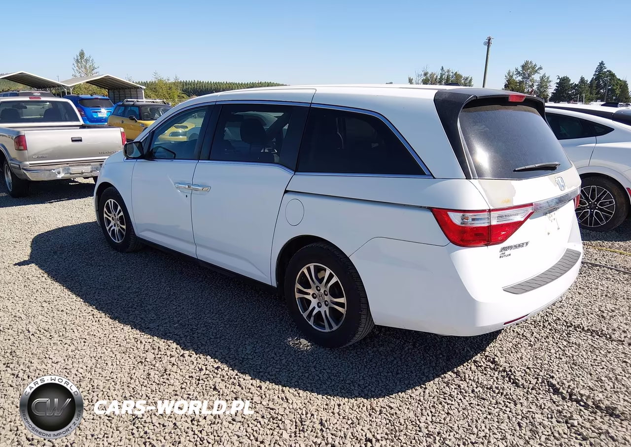 2013 Honda Odyssey Ex-L VIN:5FNRL5H66DB029109 - 3