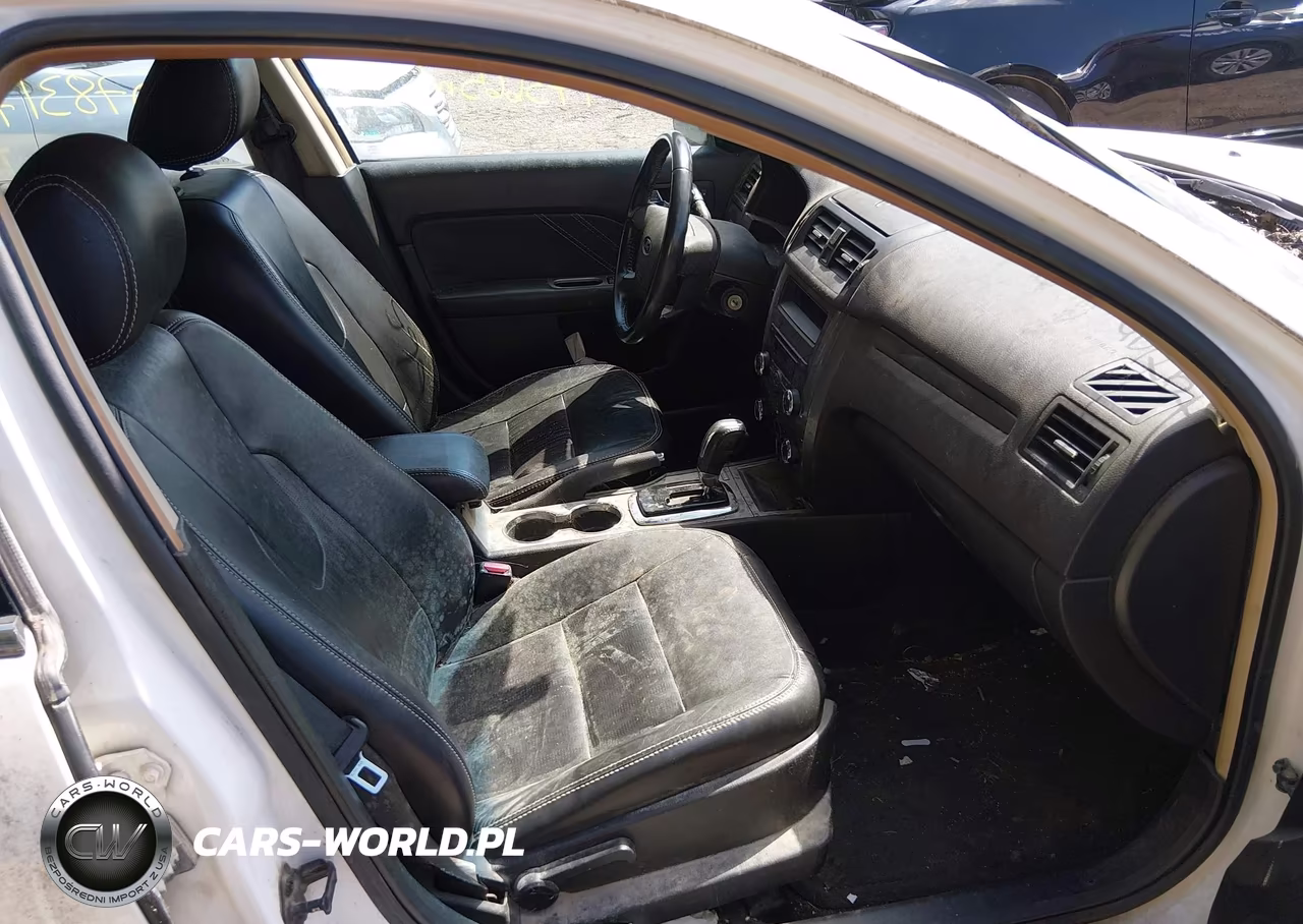 2011 Ford Fusion Sport VIN:3FAHP0KC1BR159897 - 5