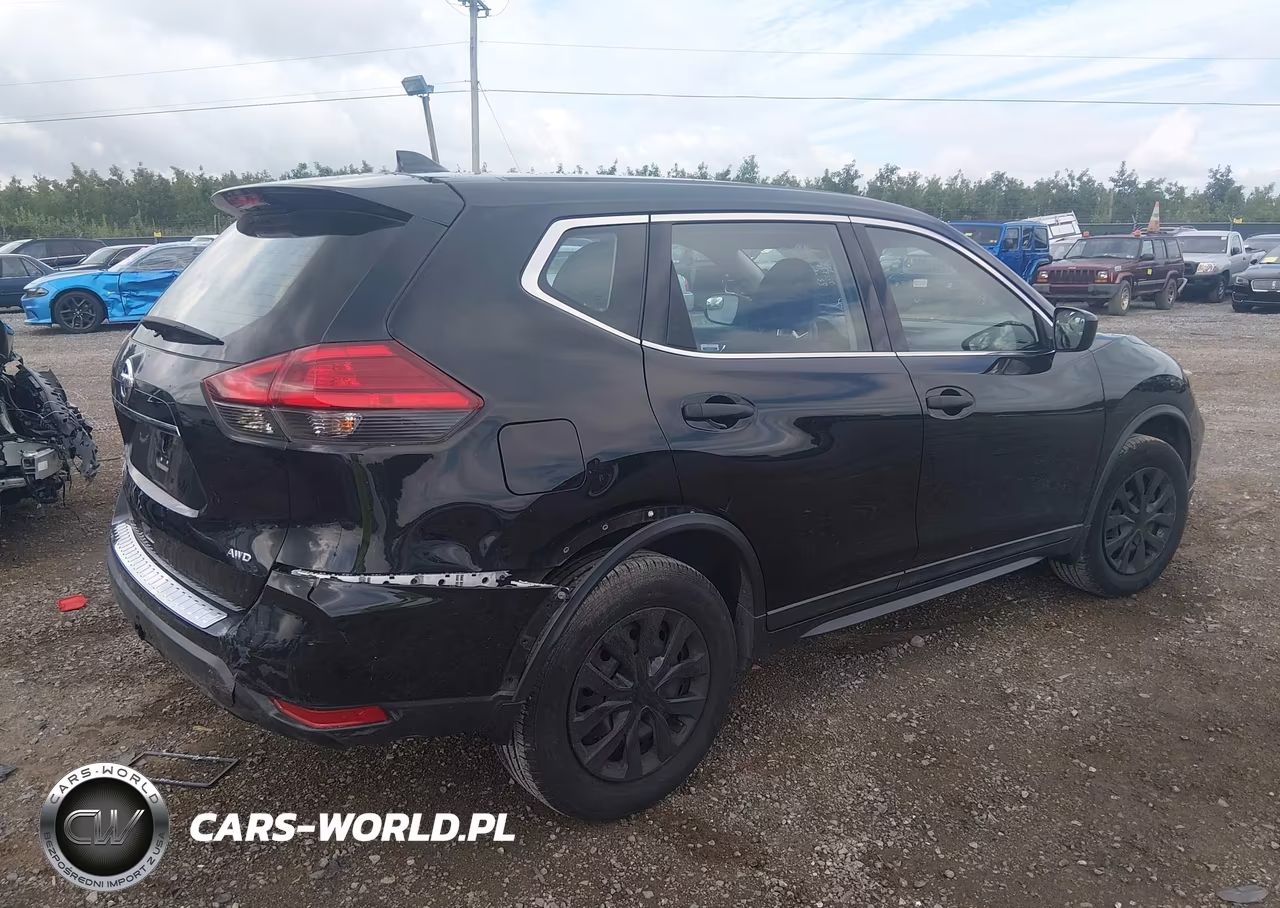 2017 Nissan Rogue S VIN:5N1AT2MV6HC782808 - 4