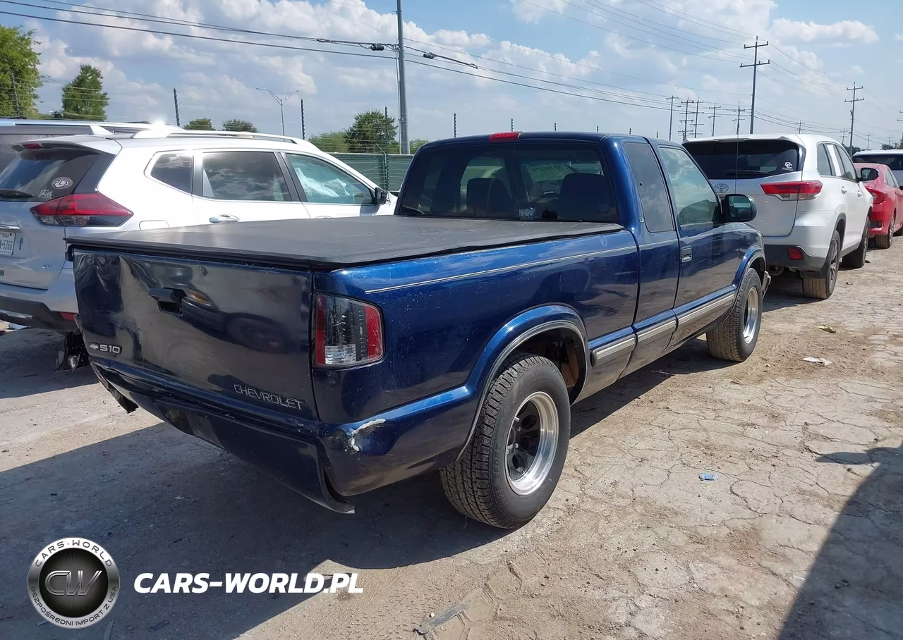 2000 Chevrolet S-10 Ls VIN:1GCCS1943YK184126 - 4