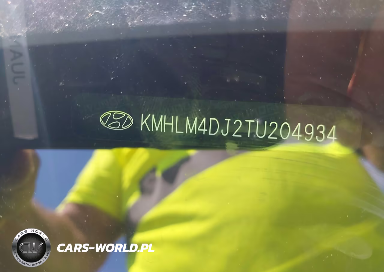 2026 Hyundai Elantra Hybrid Blue VIN:KMHLM4DJ2TU204934 - 17