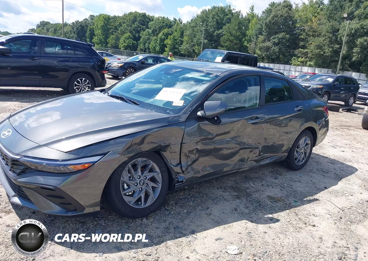 2026 Hyundai Elantra Hybrid Blue VIN:KMHLM4DJ2TU204934 - 6