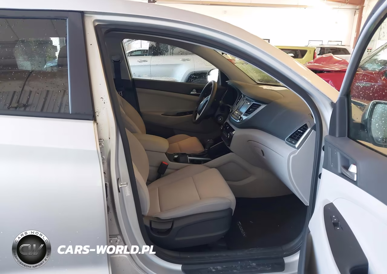 2018 Hyundai Tucson Se VIN:KM8J2CA45JU655827 - 5