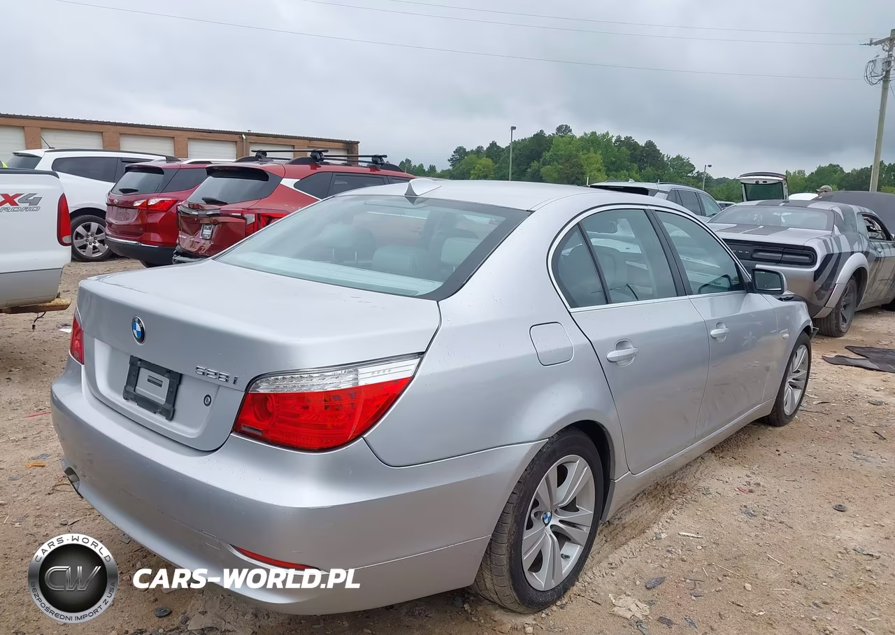 2010 BMW 528I VIN:WBANU5C55AC125264 - 4