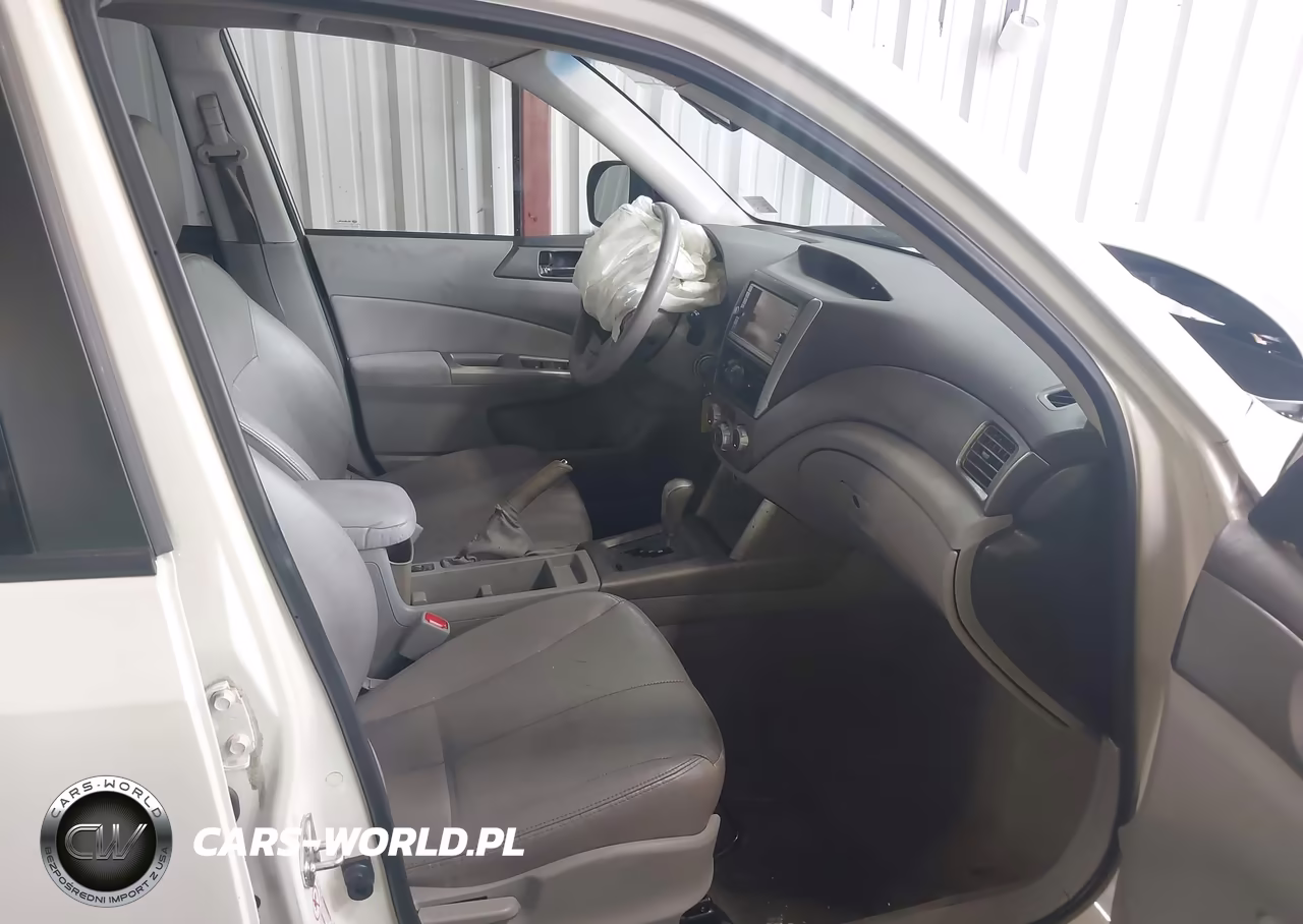 2010 Subaru Forester 2.5X Limited VIN:JF2SH6DC0AH767618 - 5