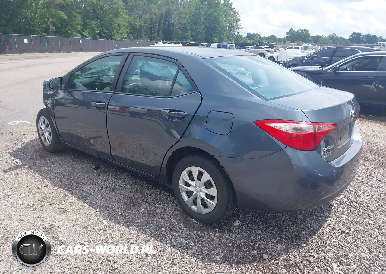 2017 Toyota Corolla L VIN:2T1BURHE8HC890007 - 3