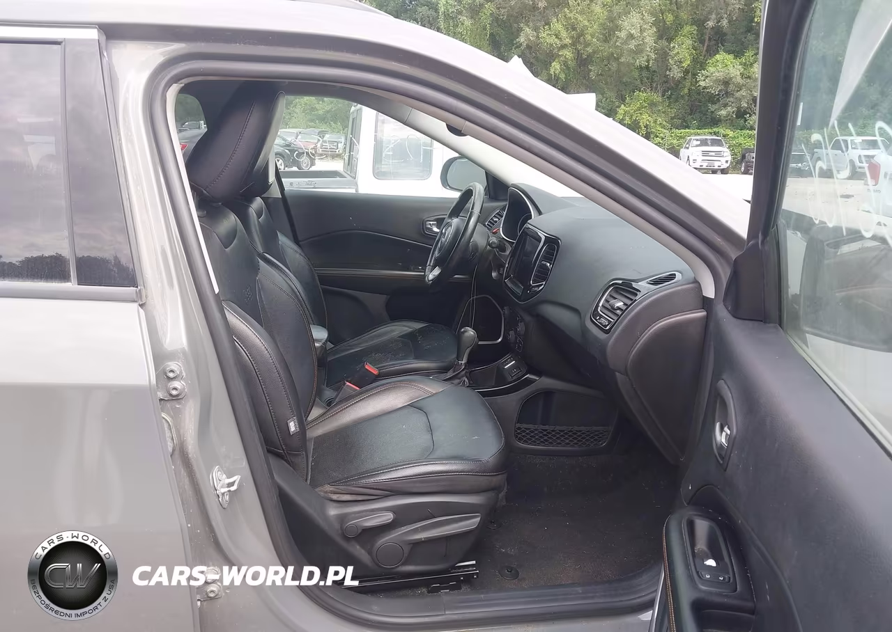 2019 Jeep Compass Limited Fwd VIN:3C4NJCCB5KT793528 - 5