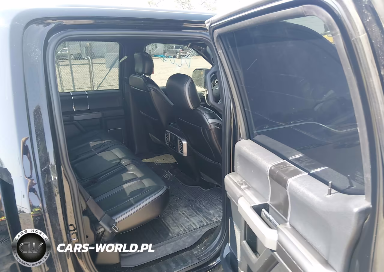 2018 Ford F-150 Platinum VIN:1FTEW1E54JFB35639 - 8