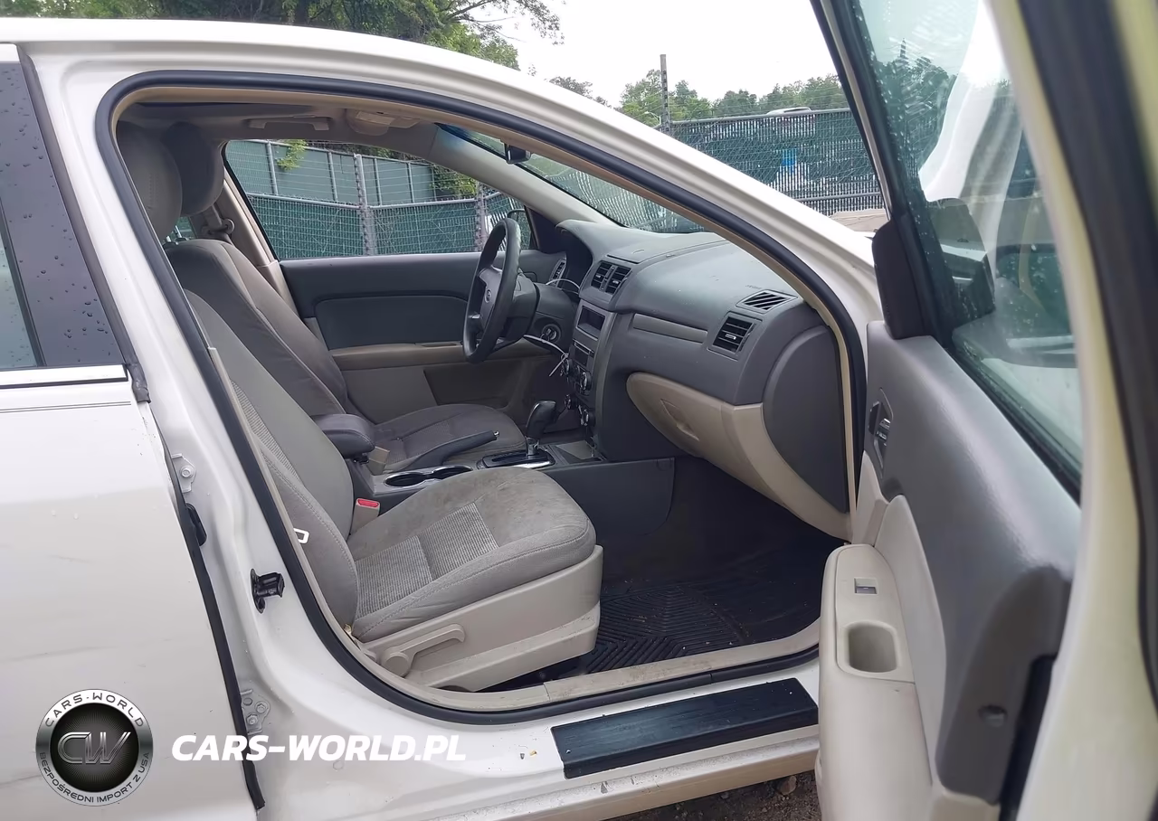 2012 Ford Fusion Se VIN:3FAHP0HA6CR101193 - 5