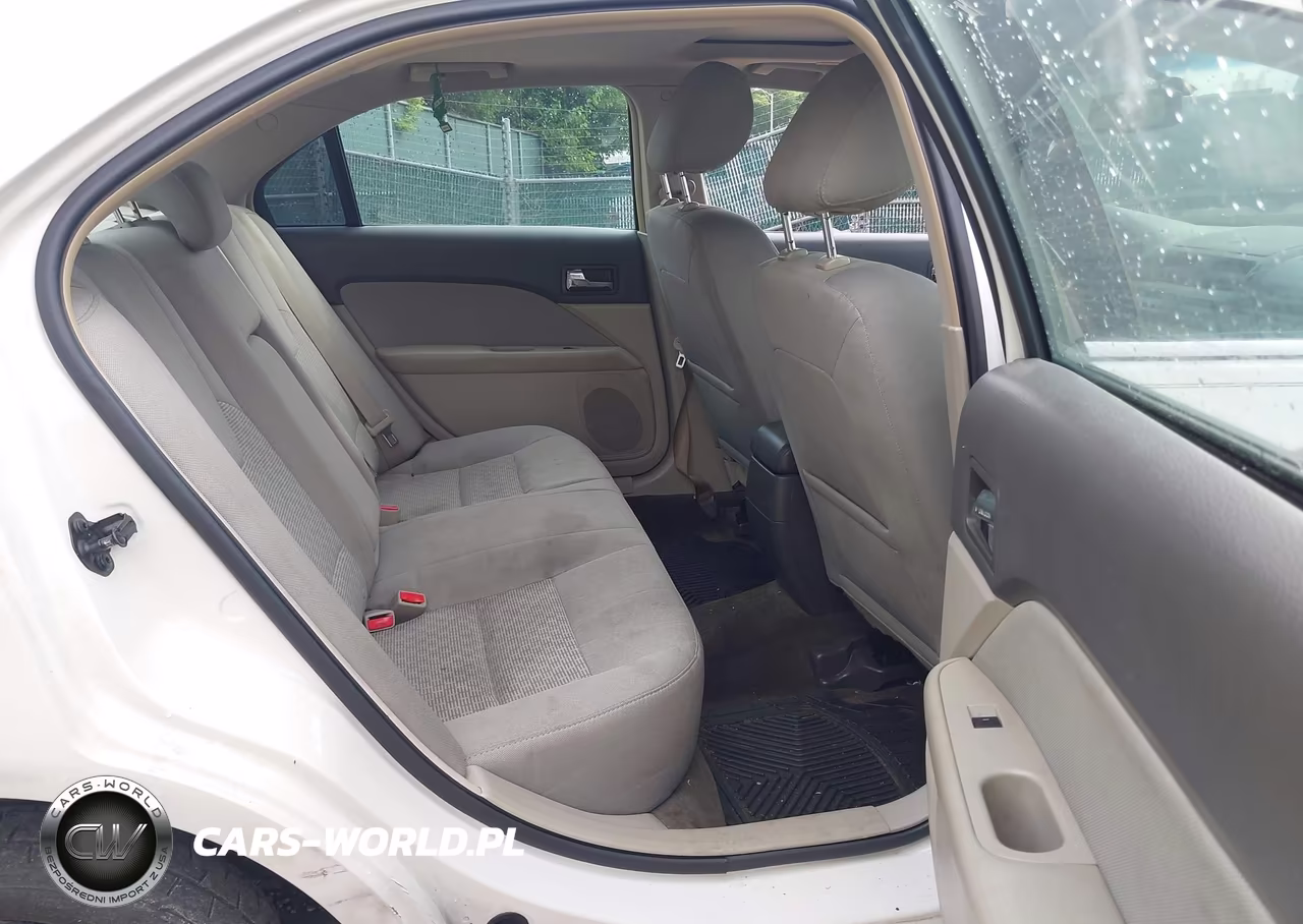 2012 Ford Fusion Se VIN:3FAHP0HA6CR101193 - 8