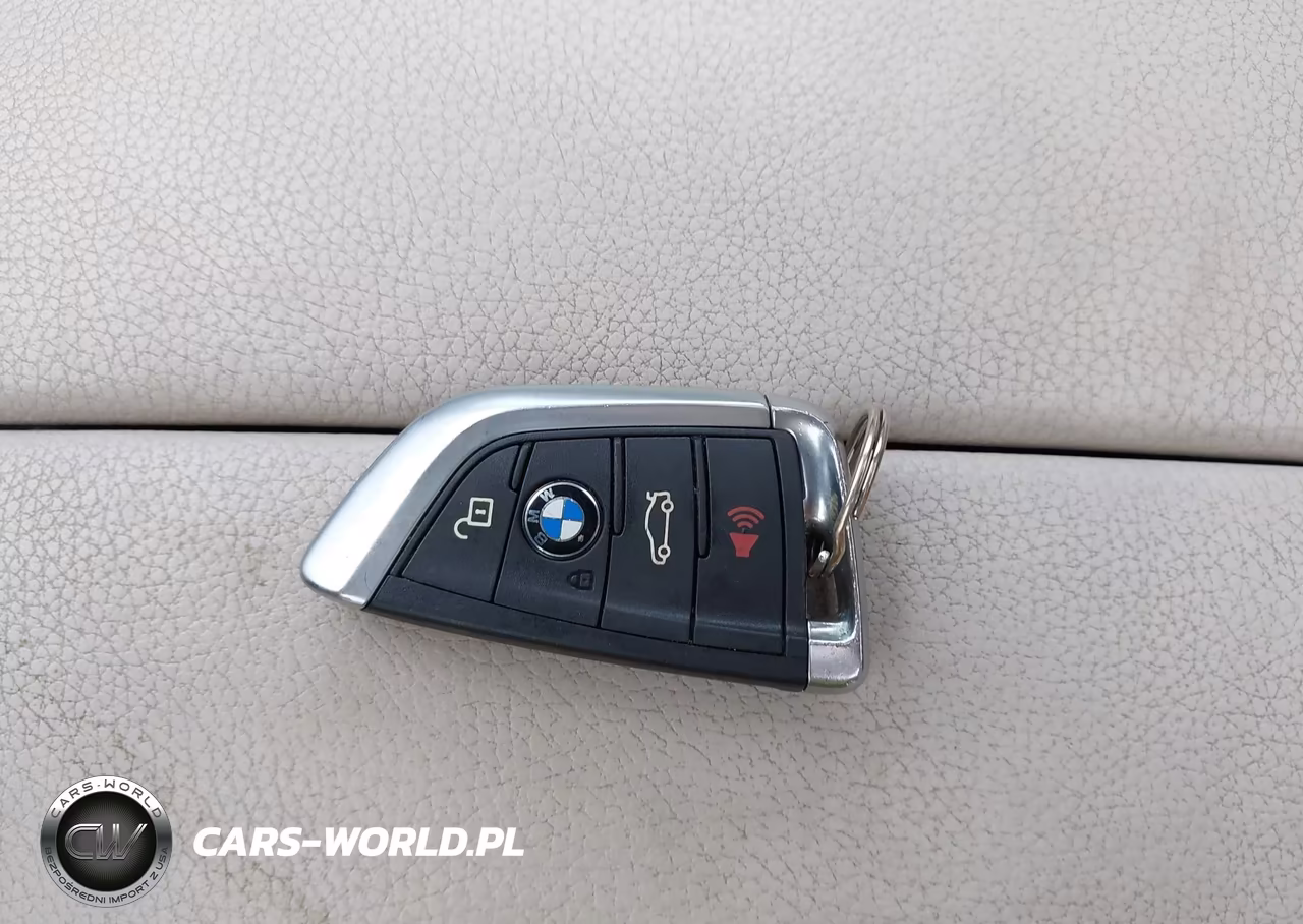 2014 BMW X5 xDrive35I VIN:5UXKR0C53E0H18138 - 11