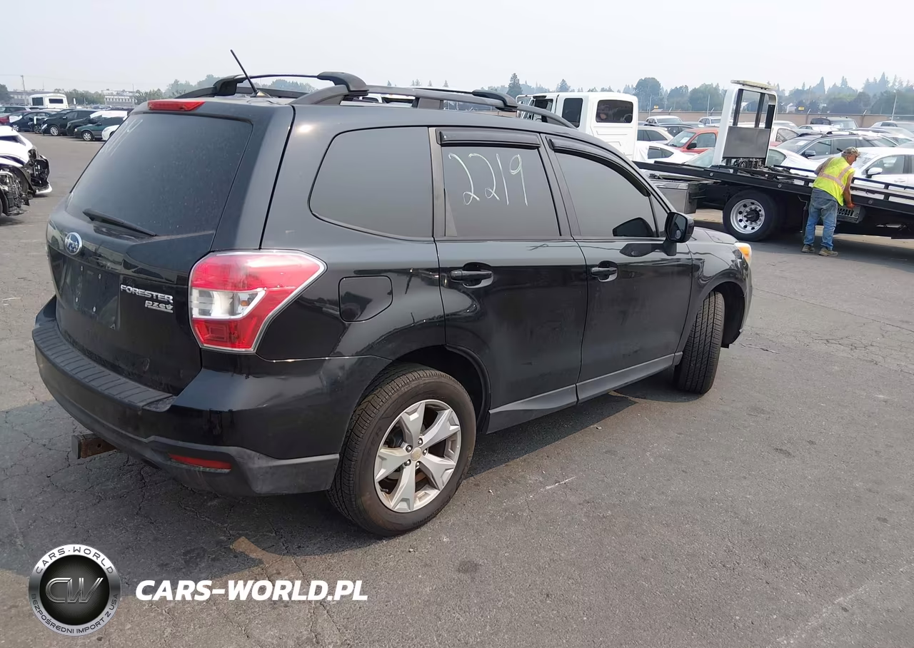 2015 Subaru Forester 2.5I Premium VIN:JF2SJADC6FH585274 - 4