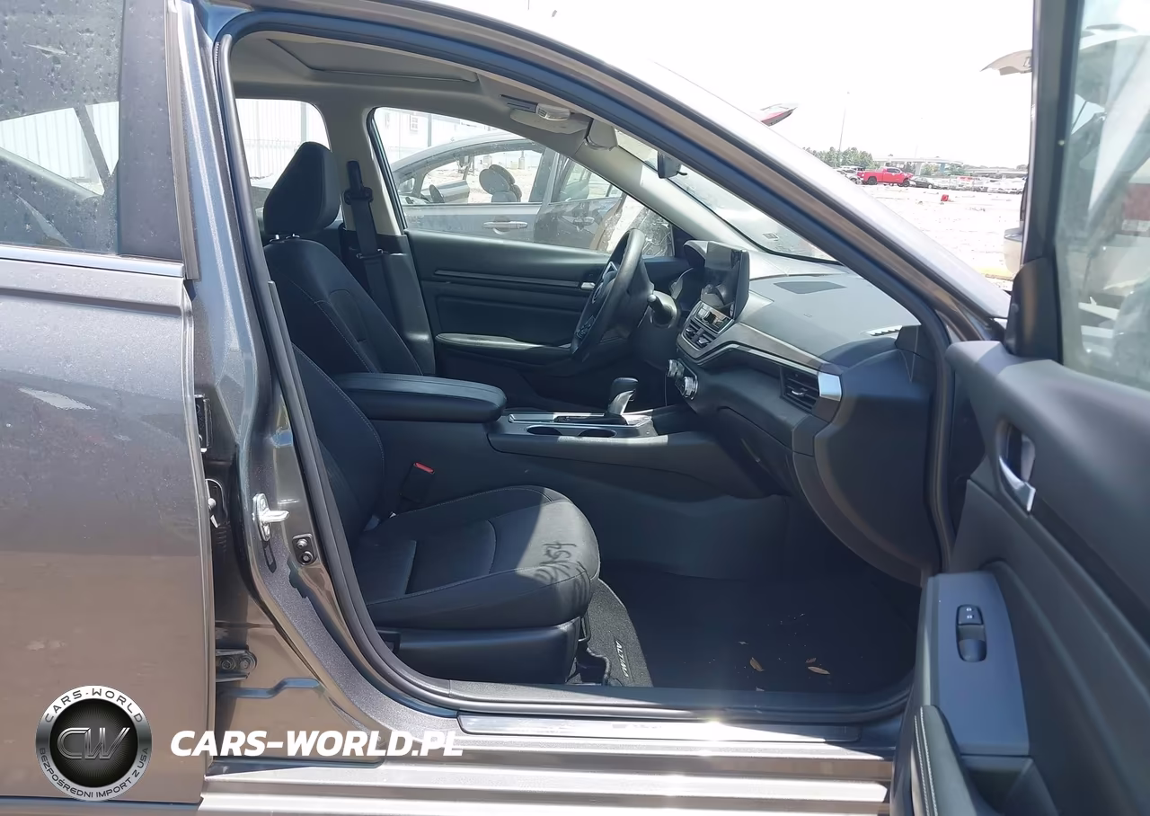 2025 Nissan Altima Sv Awd VIN:1N4BL4DWXSN379770 - 5