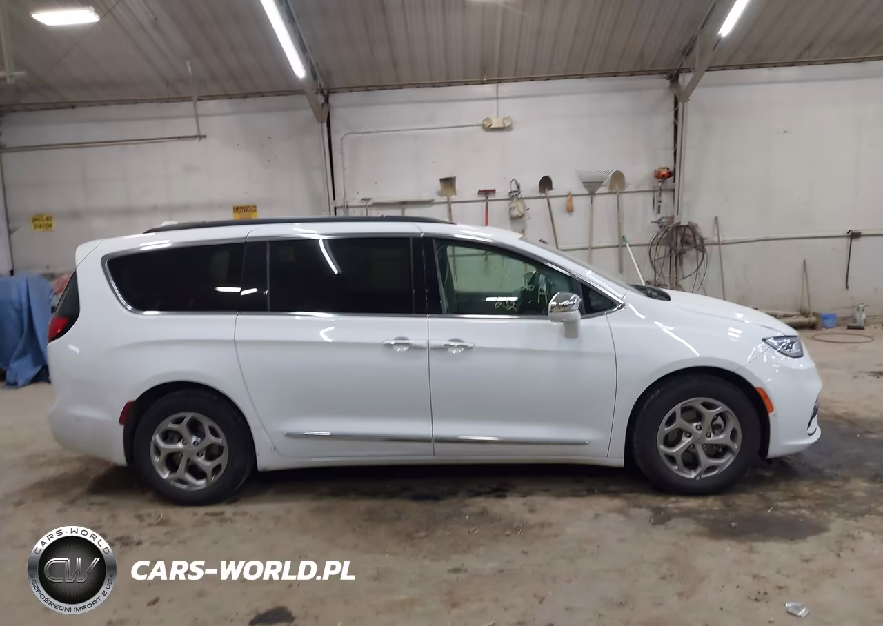 2022 Chrysler Pacifica Limited VIN:2C4RC1GG4NR178370 - 13