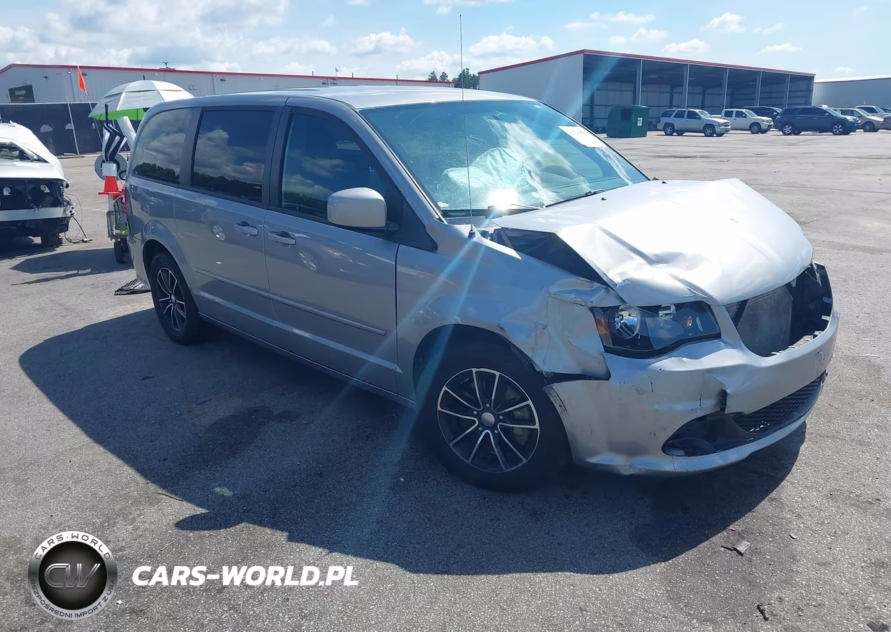 2015 Dodge Grand Caravan R-T