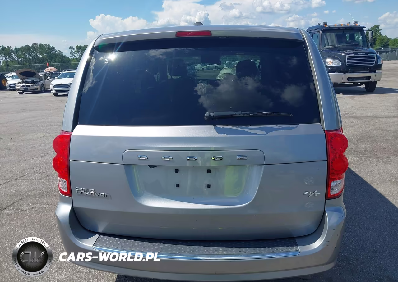 2015 Dodge Grand Caravan R-T VIN:2C4RDGEG4FR639202 - 16