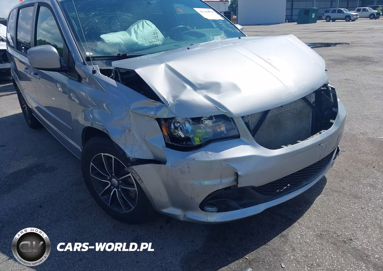 2015 Dodge Grand Caravan R-T VIN:2C4RDGEG4FR639202 - 6