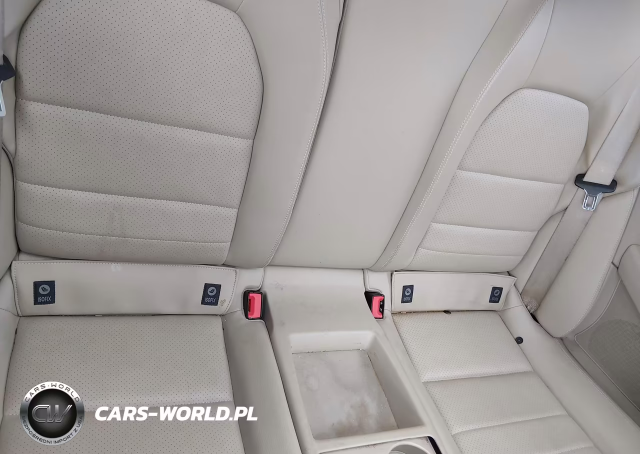 2012 Mercedes-Benz C 250 VIN:WDDGJ4HB3CF924173 - 8