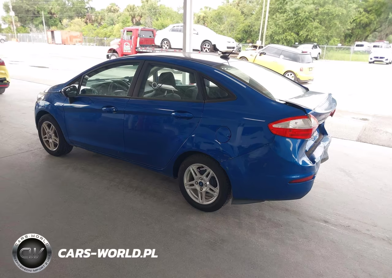 2019 Ford Fiesta Se VIN:3FADP4BJ0KM157530 - 3