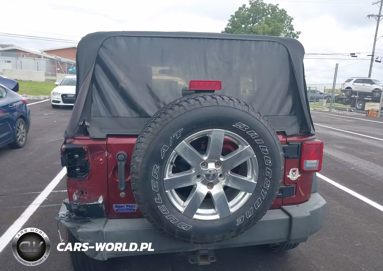 2009 Jeep Wrangler Unlimited X VIN:1J4GA39119L759626 - 16
