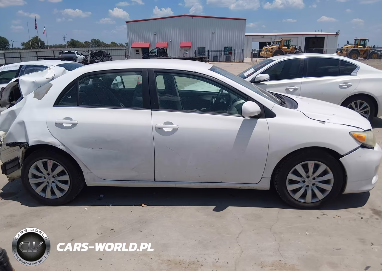 2013 Toyota Corolla Le VIN:5YFBU4EE8DP096741 - 14