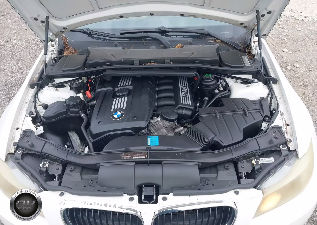2009 BMW 328I VIN:WBAUT935X9A191208 - 10