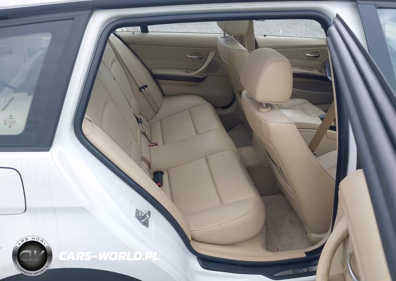2009 BMW 328I VIN:WBAUT935X9A191208 - 8
