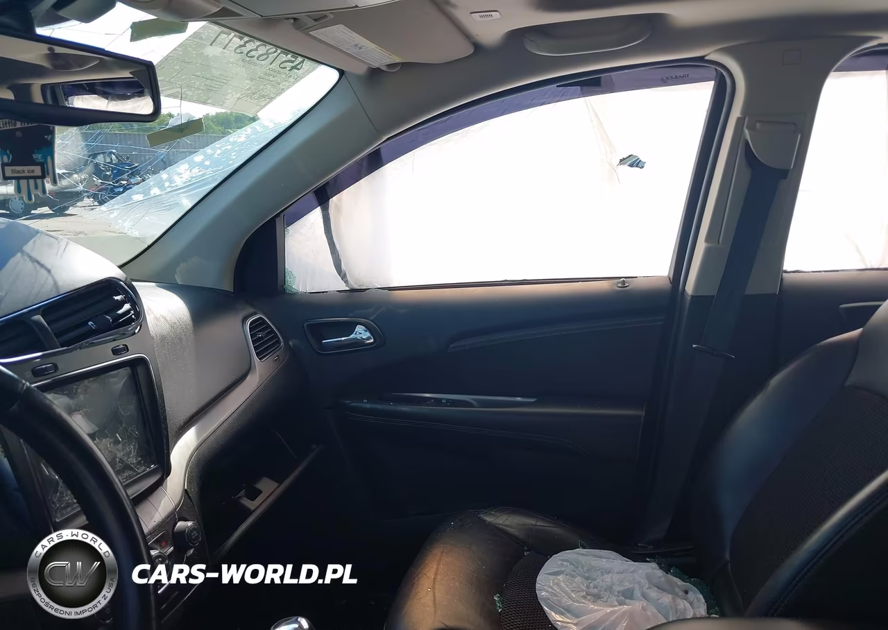2018 Dodge Journey Crossroad Awd VIN:3C4PDDGG5JT296358 - 5