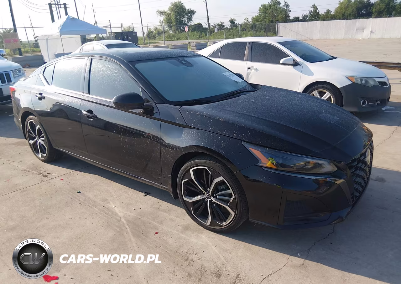 2024 Nissan Altima Sr Fwd – zdjęcie 1 z 11