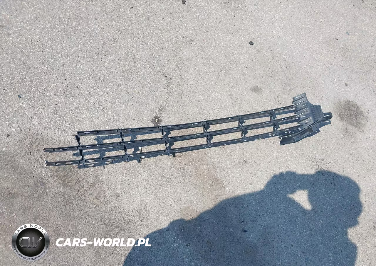 2021 Chevrolet Suburban 4Wd Premier VIN:1GNSKFKD8MR142336 - 12