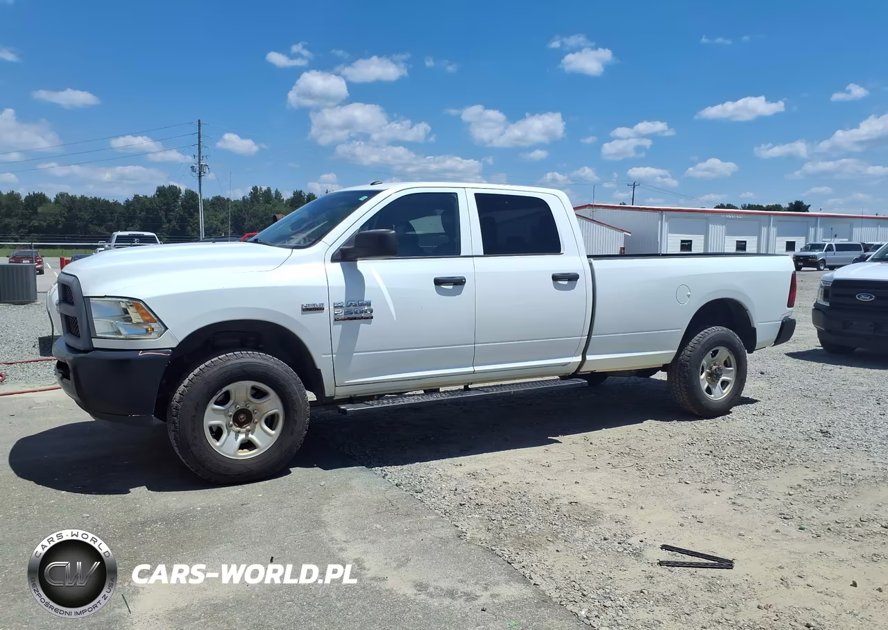 2018 Ram 2500 Tradesman 4X4 8' Box VIN:3C6TR5HT4JG363601 - 17