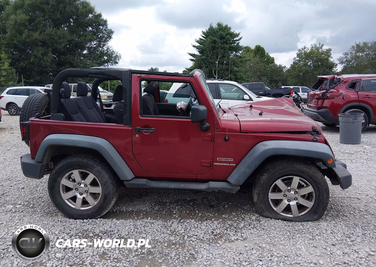 2013 Jeep Wrangler Sport VIN:1C4AJWAG4DL606261 - 13