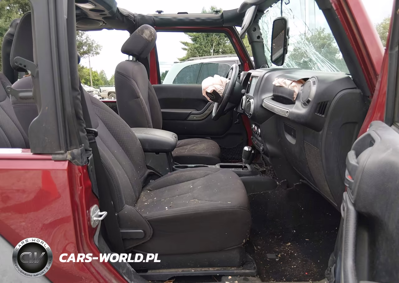 2013 Jeep Wrangler Sport VIN:1C4AJWAG4DL606261 - 5