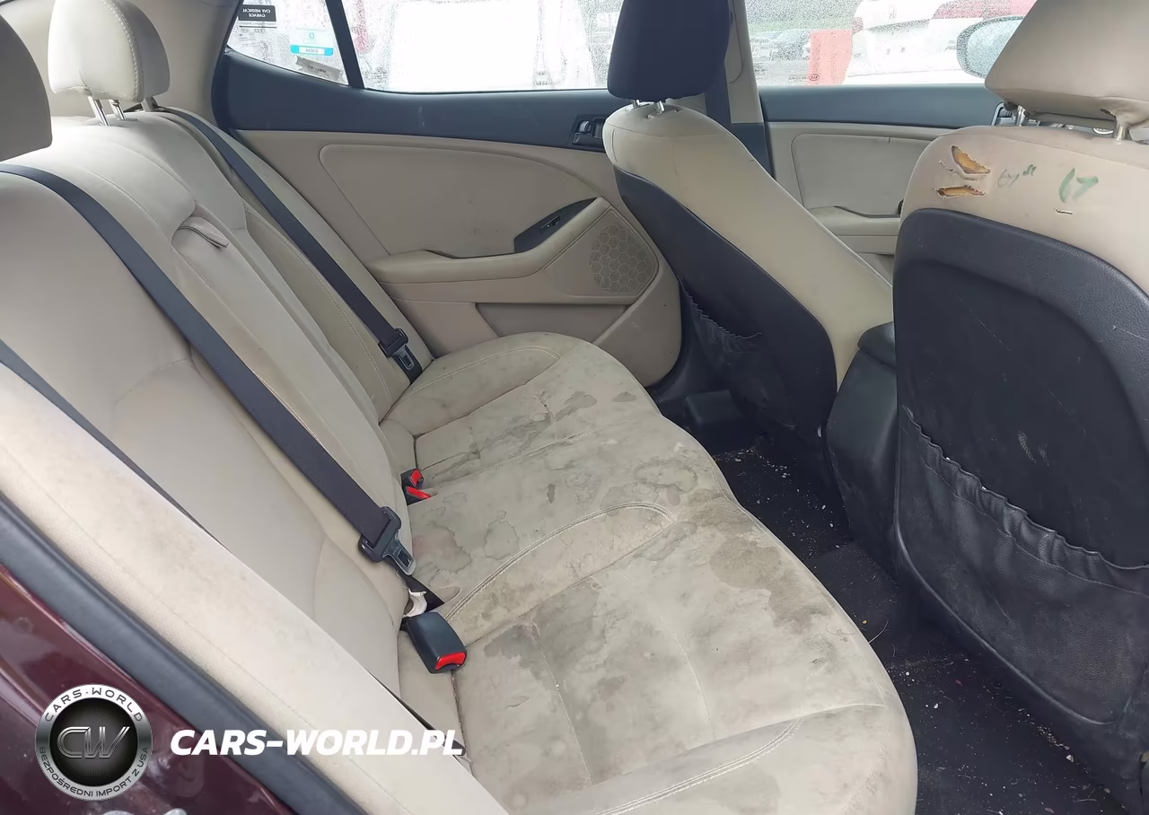 2012 Kia Optima Lx VIN:5XXGM4A7XCG020829 - 8