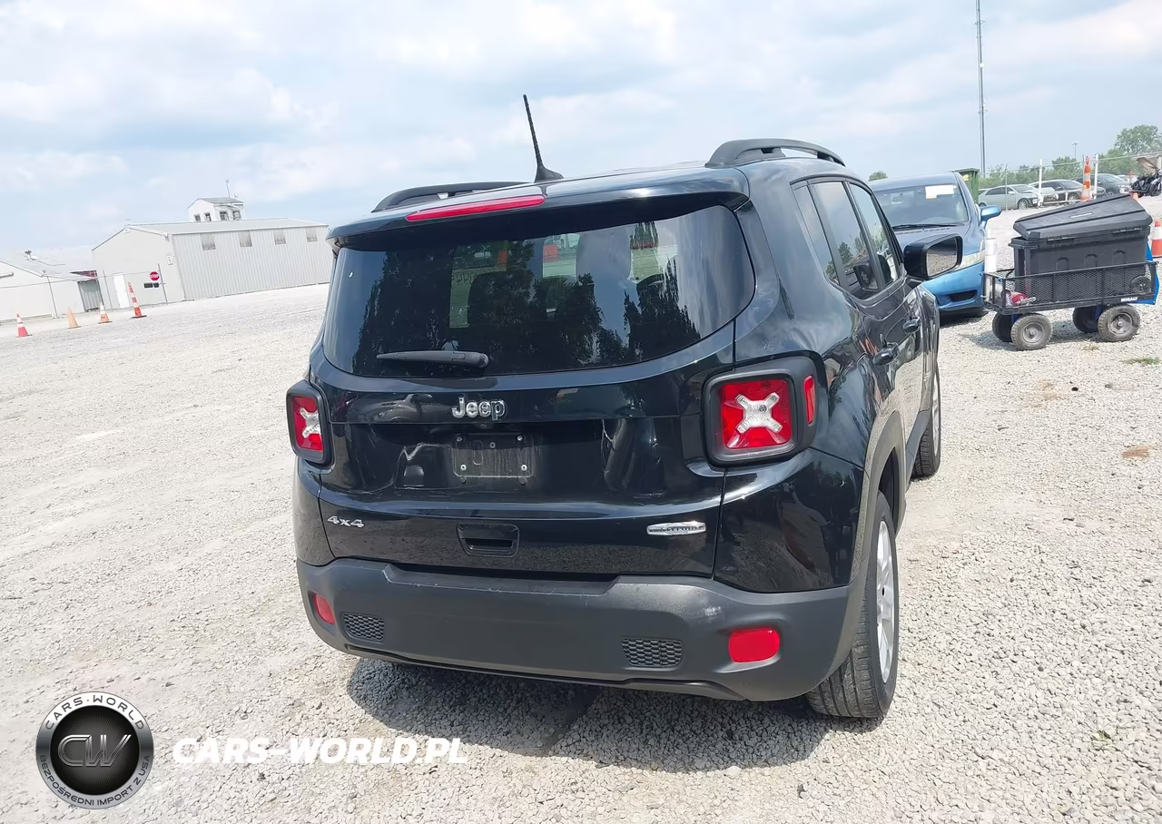 2018 Jeep Renegade Latitude 4X4 VIN:ZACCJBBB1JPG72164 - 17