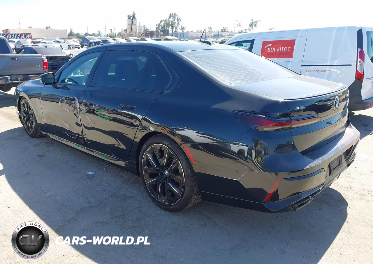 2024 BMW 760I xDrive VIN:WBA33EJ07RCR21222 - 3