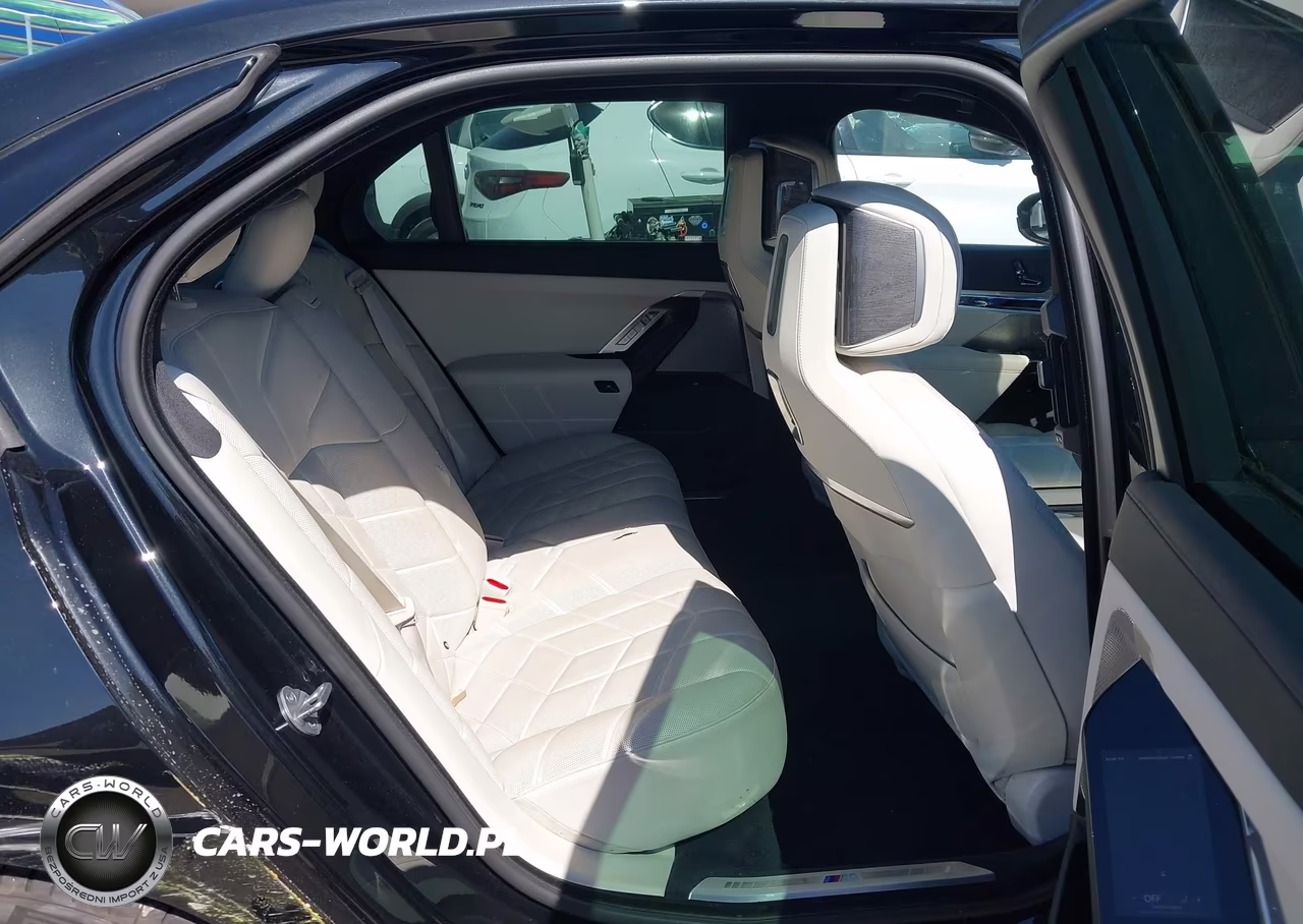 2024 BMW 760I xDrive VIN:WBA33EJ07RCR21222 - 8