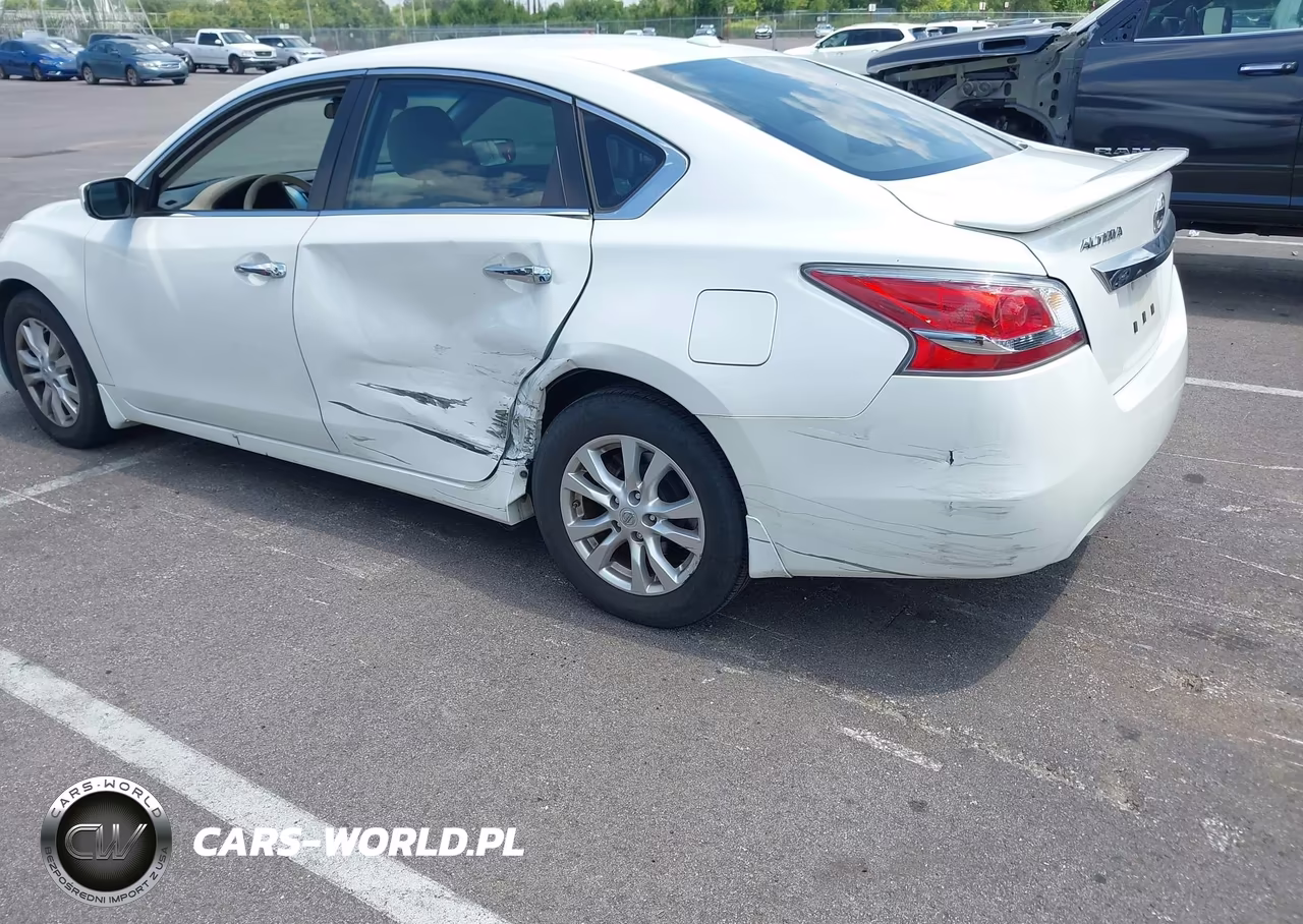 2015 Nissan Altima 2.5 S VIN:1N4AL3AP0FC137090 - 6