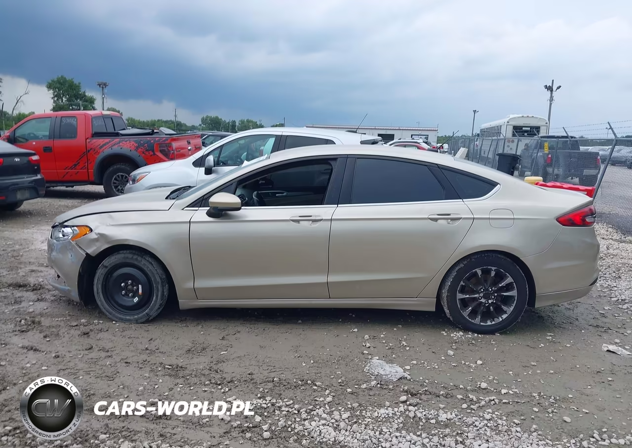 2017 Ford Fusion Se VIN:3FA6P0H7XHR280132 - 14