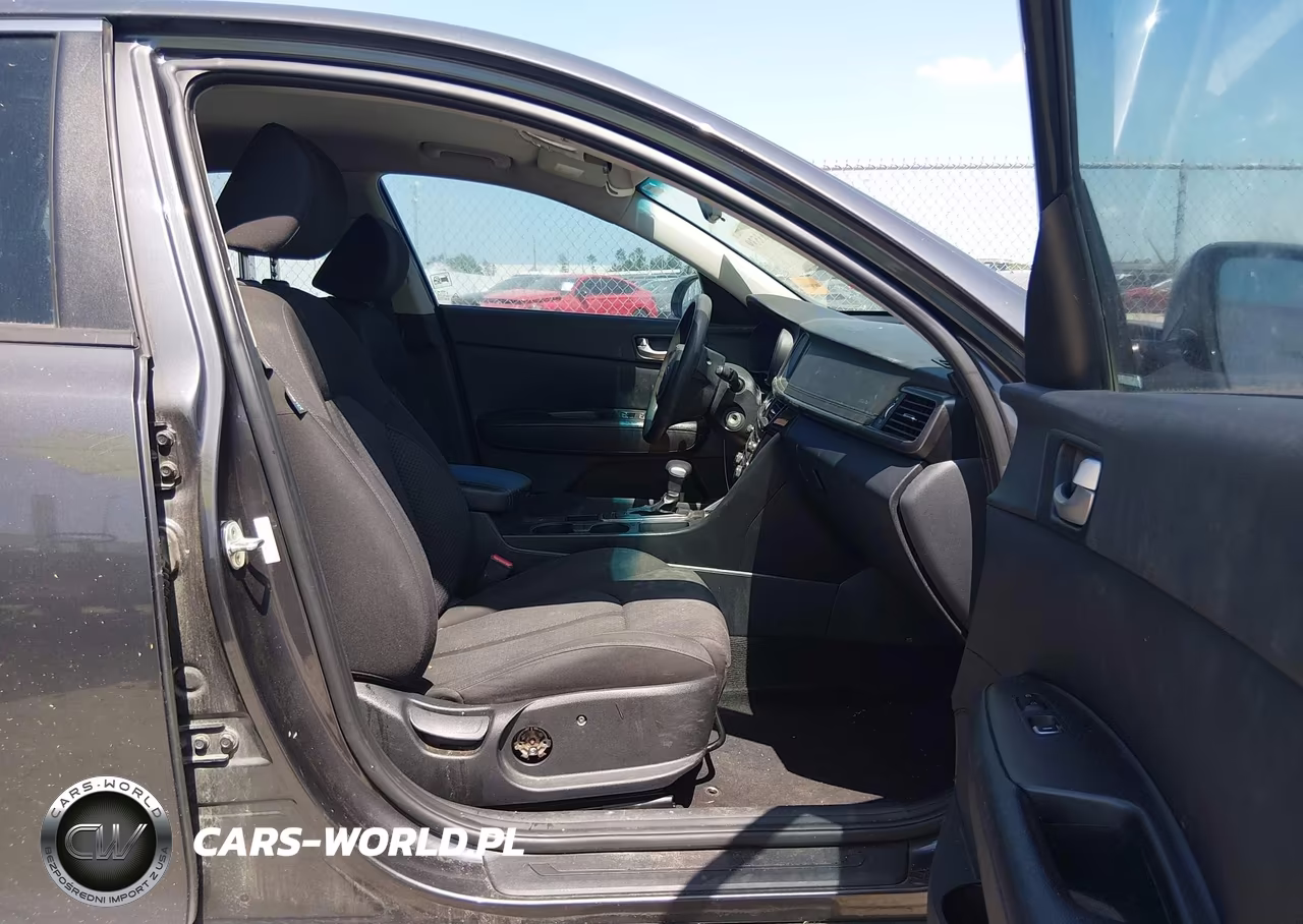 2018 Kia Optima Lx VIN:KNAGT4L38J5232544 - 5